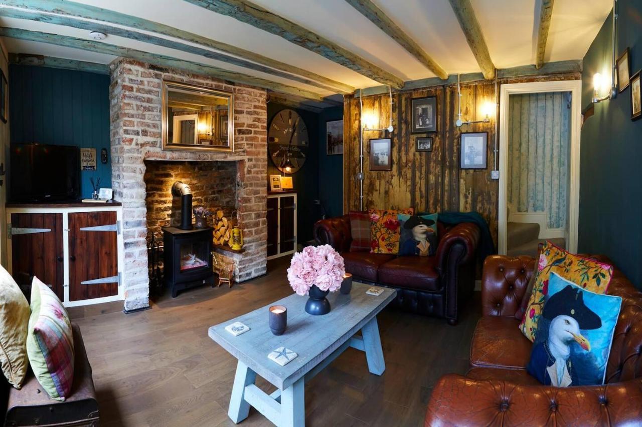 Boutique Fisherman'S Grade II Listed Cottage Scarborough Bagian luar foto