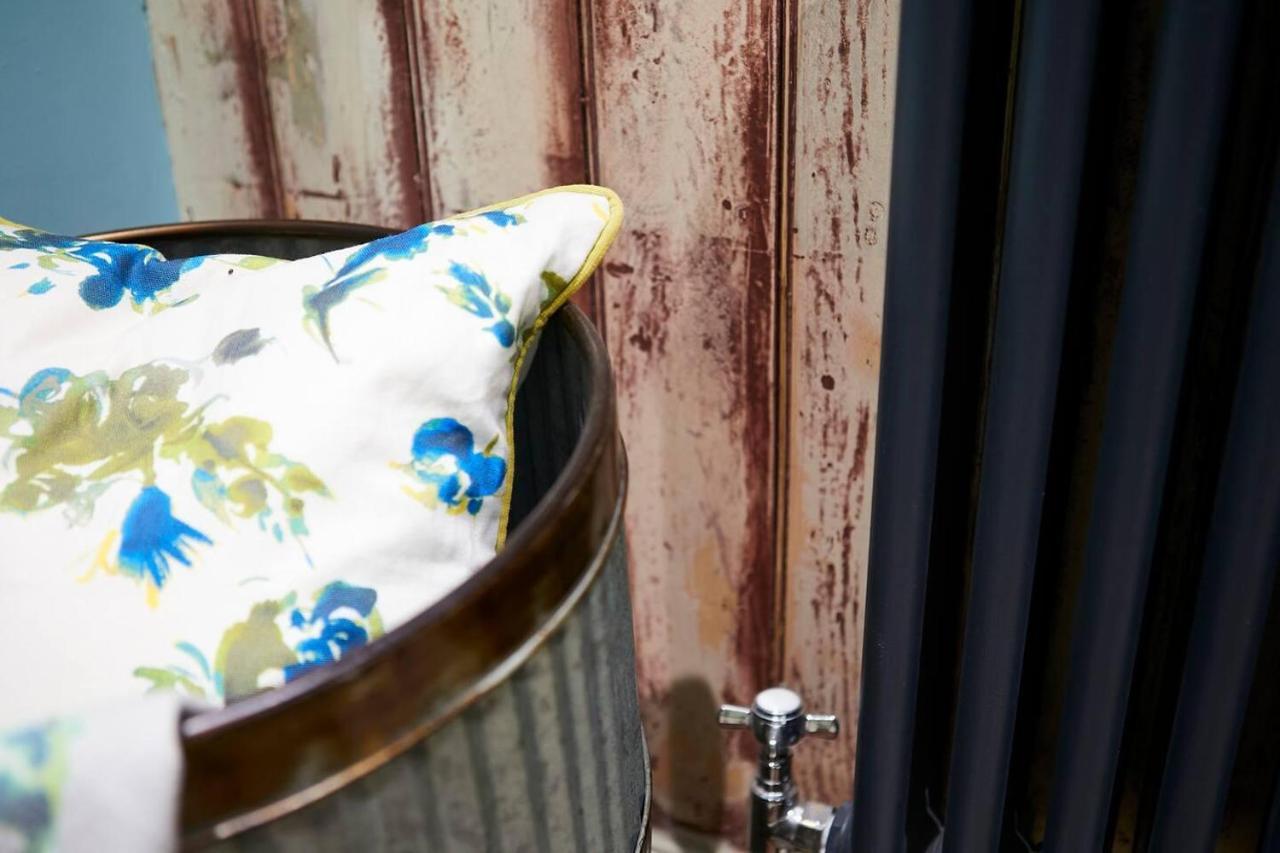 Boutique Fisherman'S Grade II Listed Cottage Scarborough Bagian luar foto