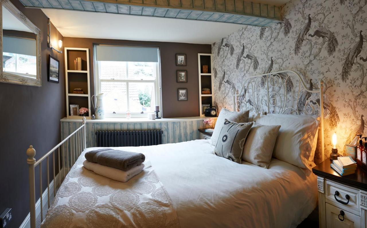 Boutique Fisherman'S Grade II Listed Cottage Scarborough Bagian luar foto